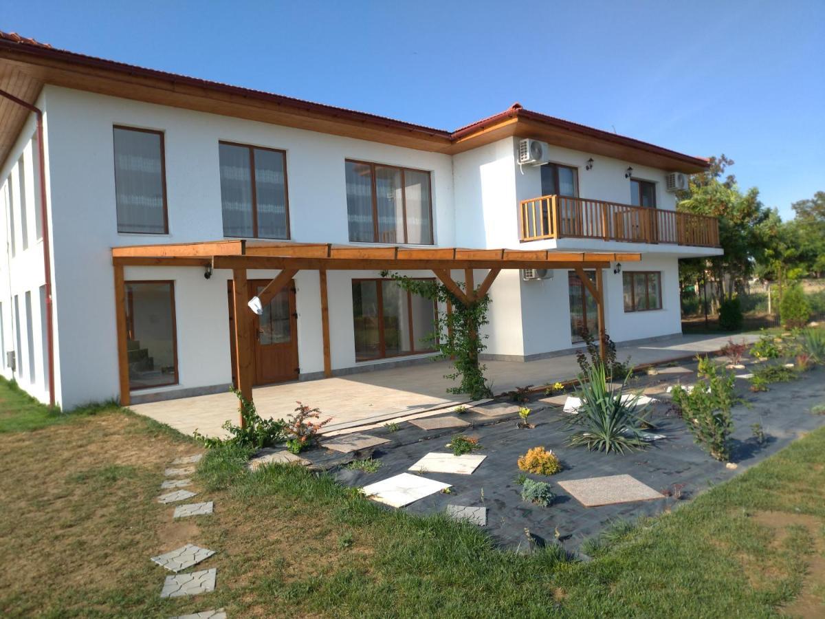 Paradiso Resort Sarinasuf Екстериор снимка