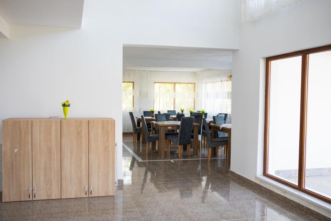 Paradiso Resort Sarinasuf Екстериор снимка