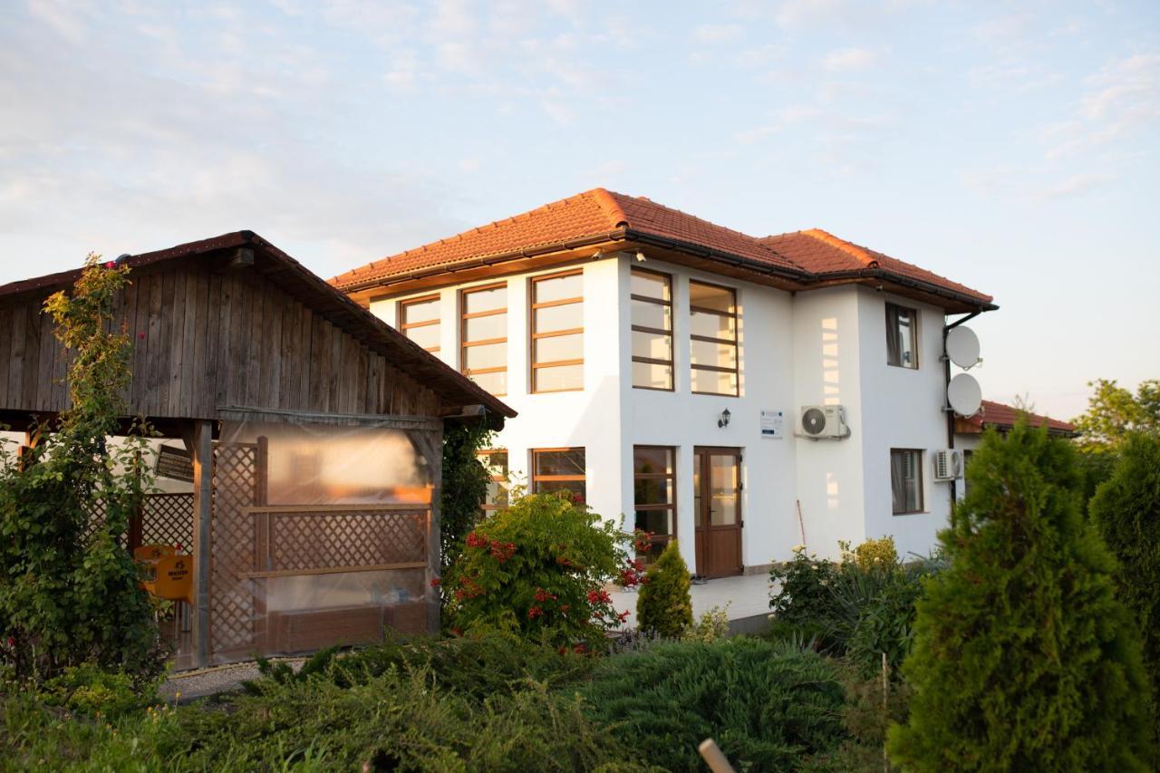 Paradiso Resort Sarinasuf Екстериор снимка